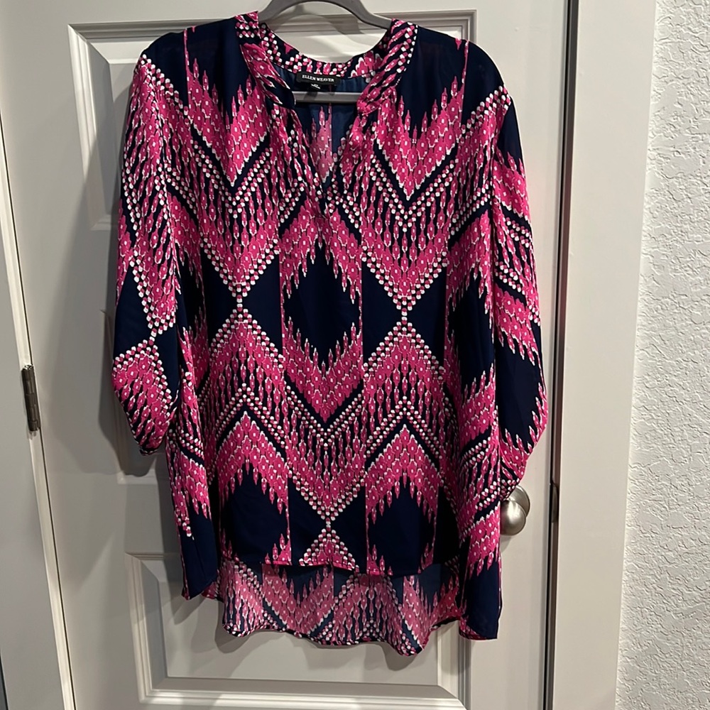 Ellen Weaver 2x high low hem.
